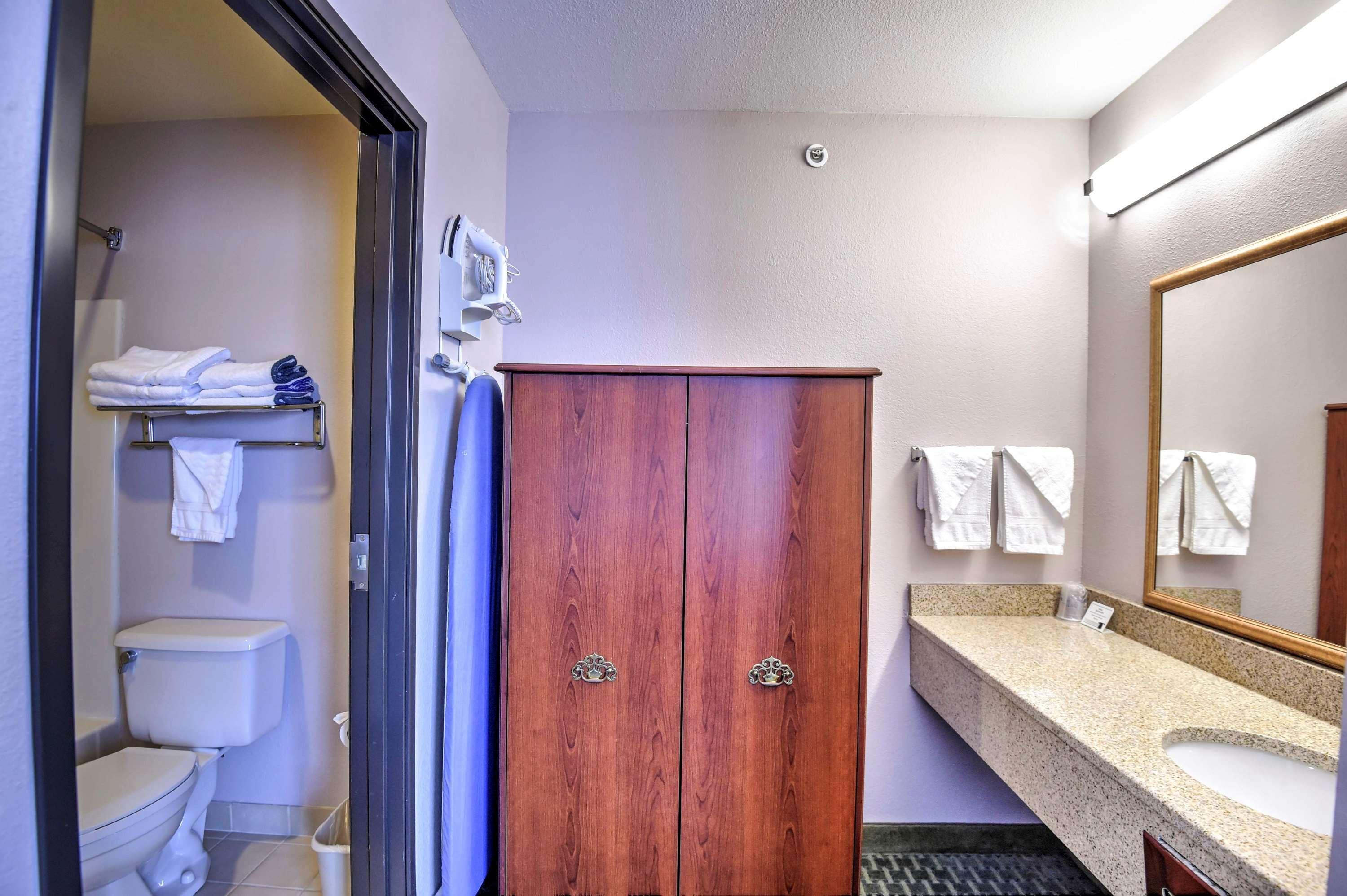 Best Western Ottawa Inn Экстерьер фото